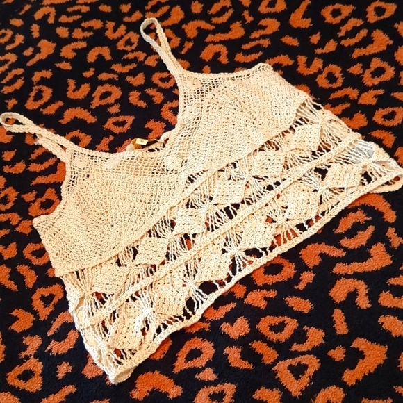 Crochet rebellion top - Picture 1 of 6